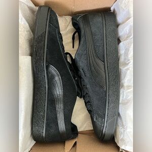 Puma - Suede Classic LFS Wn's - 381589 01 - PUMA BLACK - Size 9.5 Women's Shoes